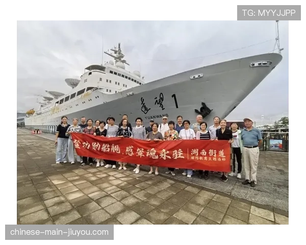 花絮:四川金强主场为功勋老将举办简朴的退役致敬仪式 花絮:四川金强主场为功勋老将举办简朴的退役致敬仪式